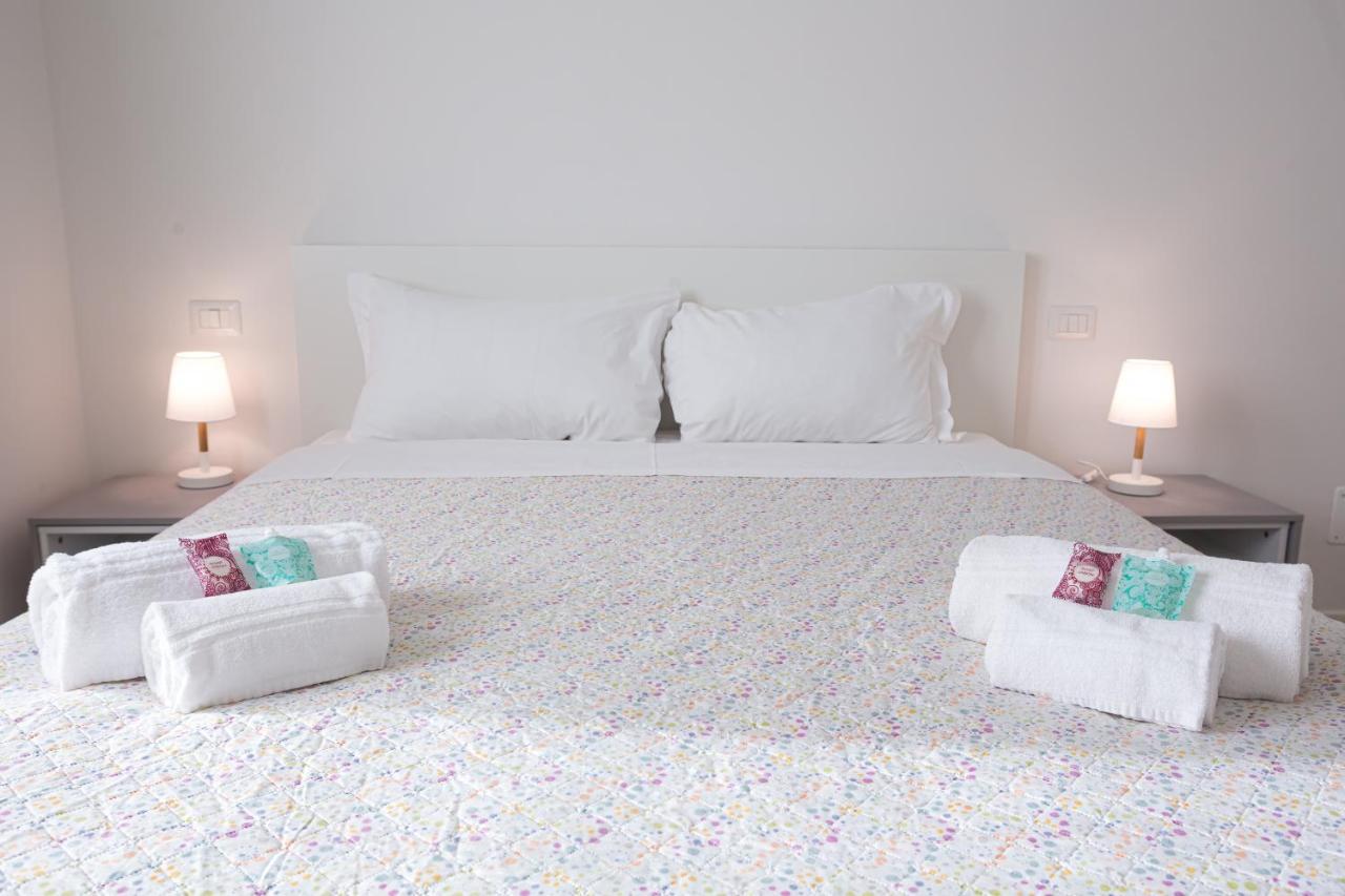Eli Home - Royal Welcome Verona Ngoại thất bức ảnh