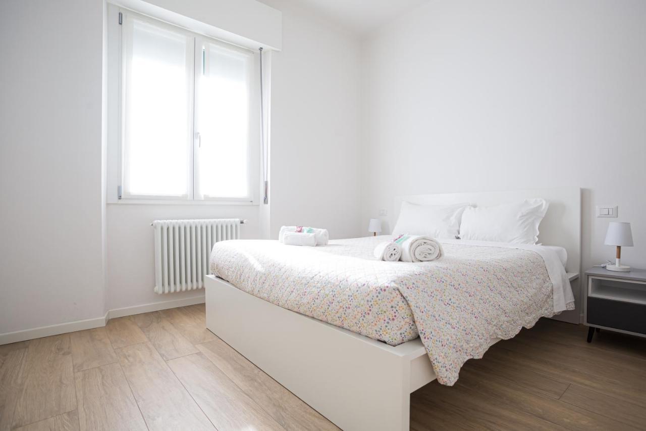 Eli Home - Royal Welcome Verona Ngoại thất bức ảnh